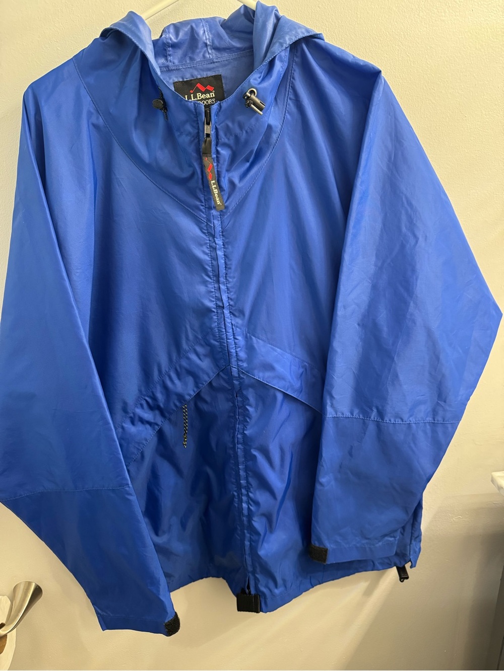 L.L. Bean Men's Royal Blue Hooded Raincoat